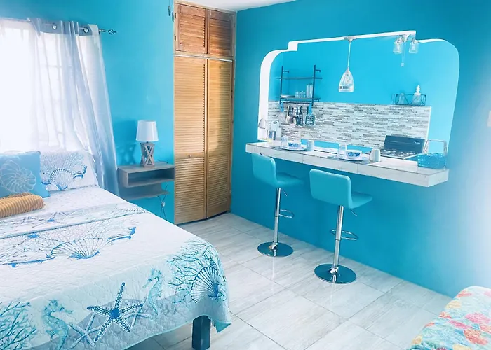 Villa Yanceylargoestate- 3 Bedroom Withmountain Views *