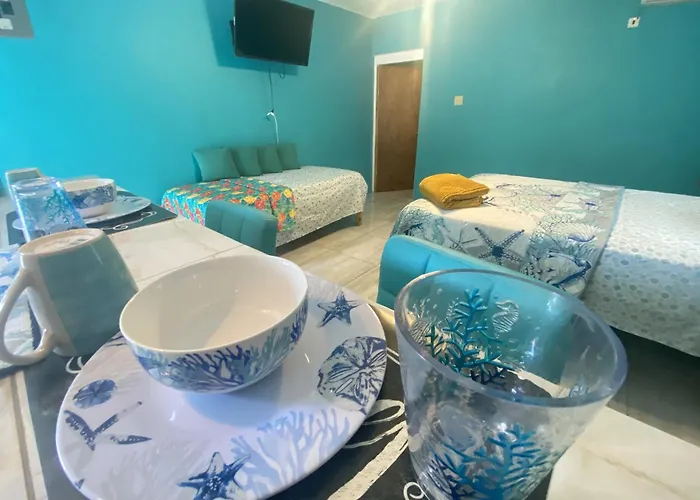 Villa Yanceylargoestate- 3 Bedroom Withmountain Views